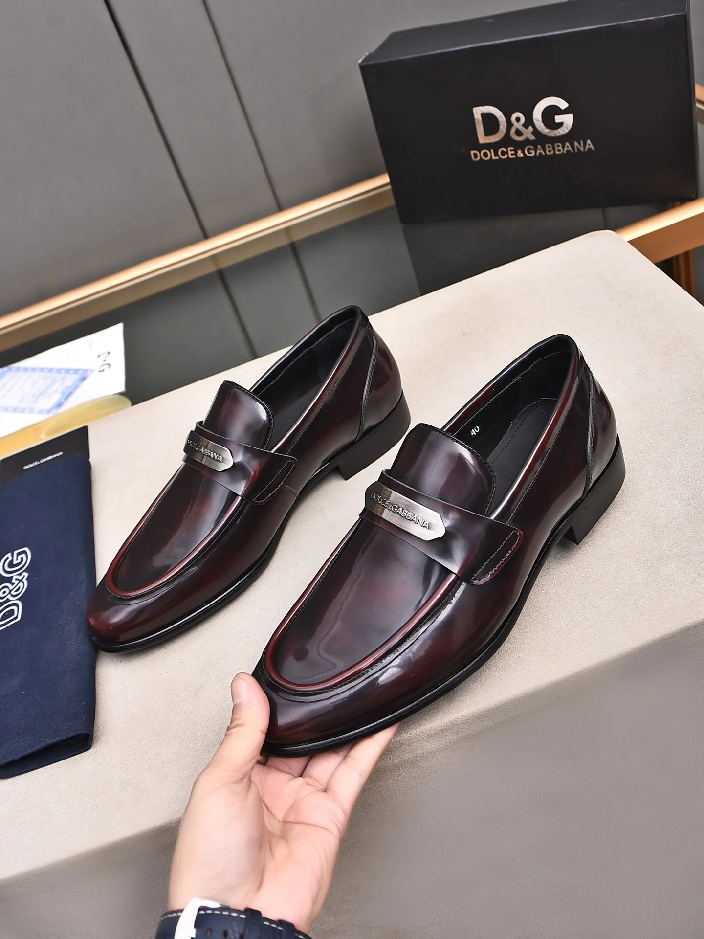 👍👍Men's shoes💰480 **Boutique recommendation**DG**The latest business formal leather shoes, official website synchronization, top version on the market, purely handmade. Fabric: imported calfskin with water-dyed cow lining 38, 39, 40, 41, 42, 43, 44 (customized at 45